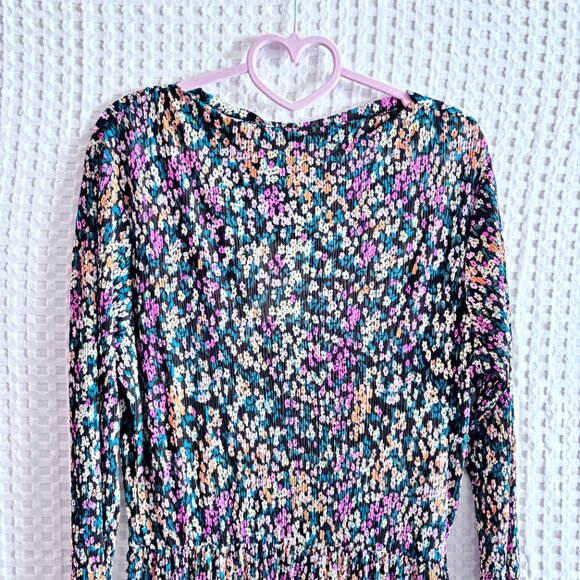 Long sleeve plisse floral maxi dress from ASOS size Large - Picture 1 of 3